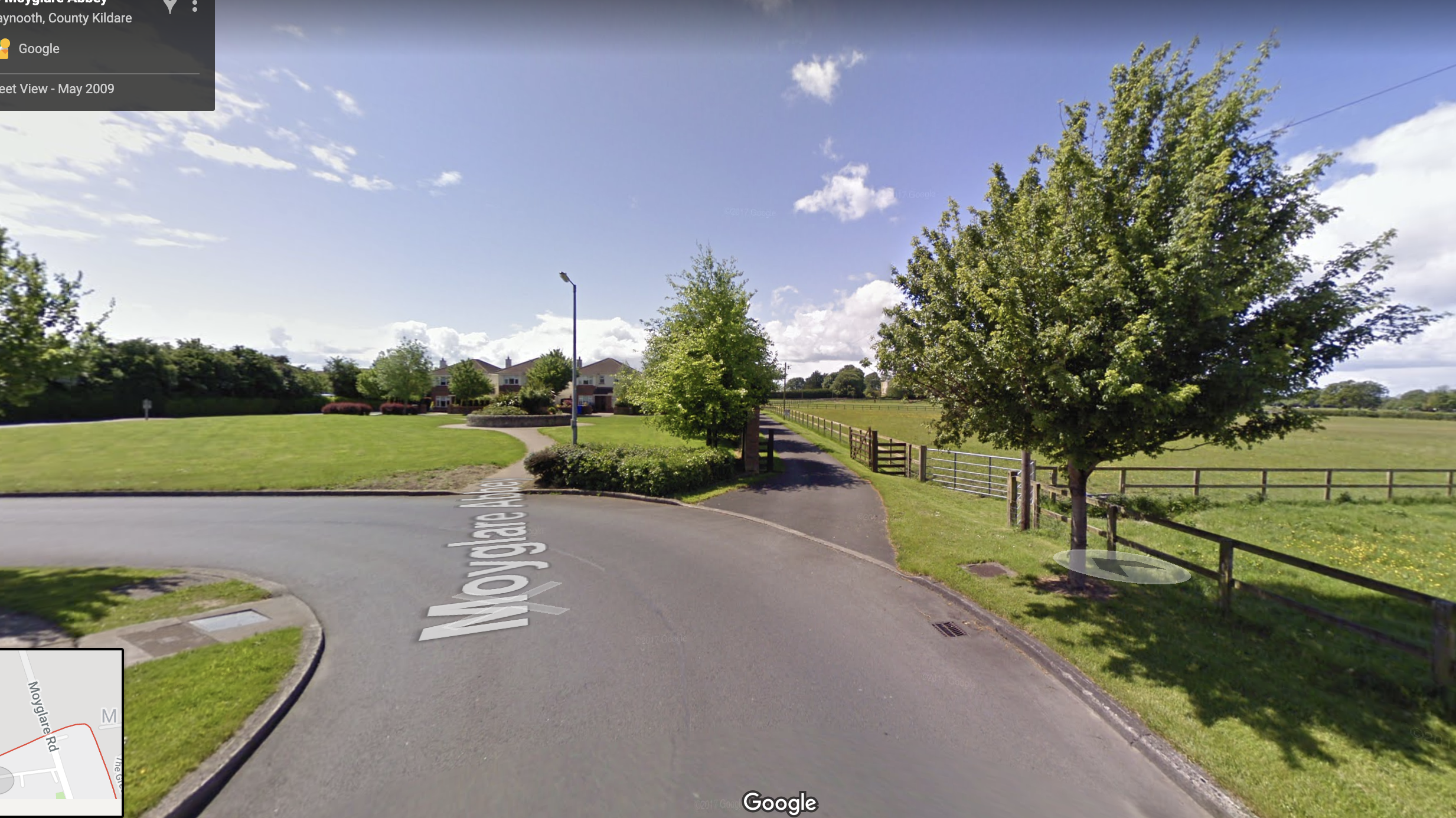 Google Street View of the narrow farm laneway leading off the Moyglare Abbey estate road